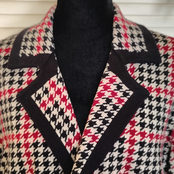 Anne Klein Houndstooth Blazer in Black, Red, and White - Picture 7 of 11